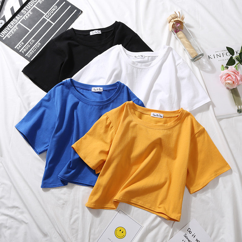 T-shirt court uni polyvalent pour étudiantes