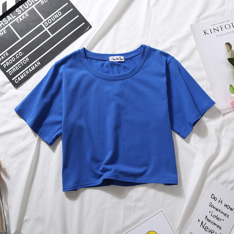 T-shirt court uni polyvalent pour étudiantes