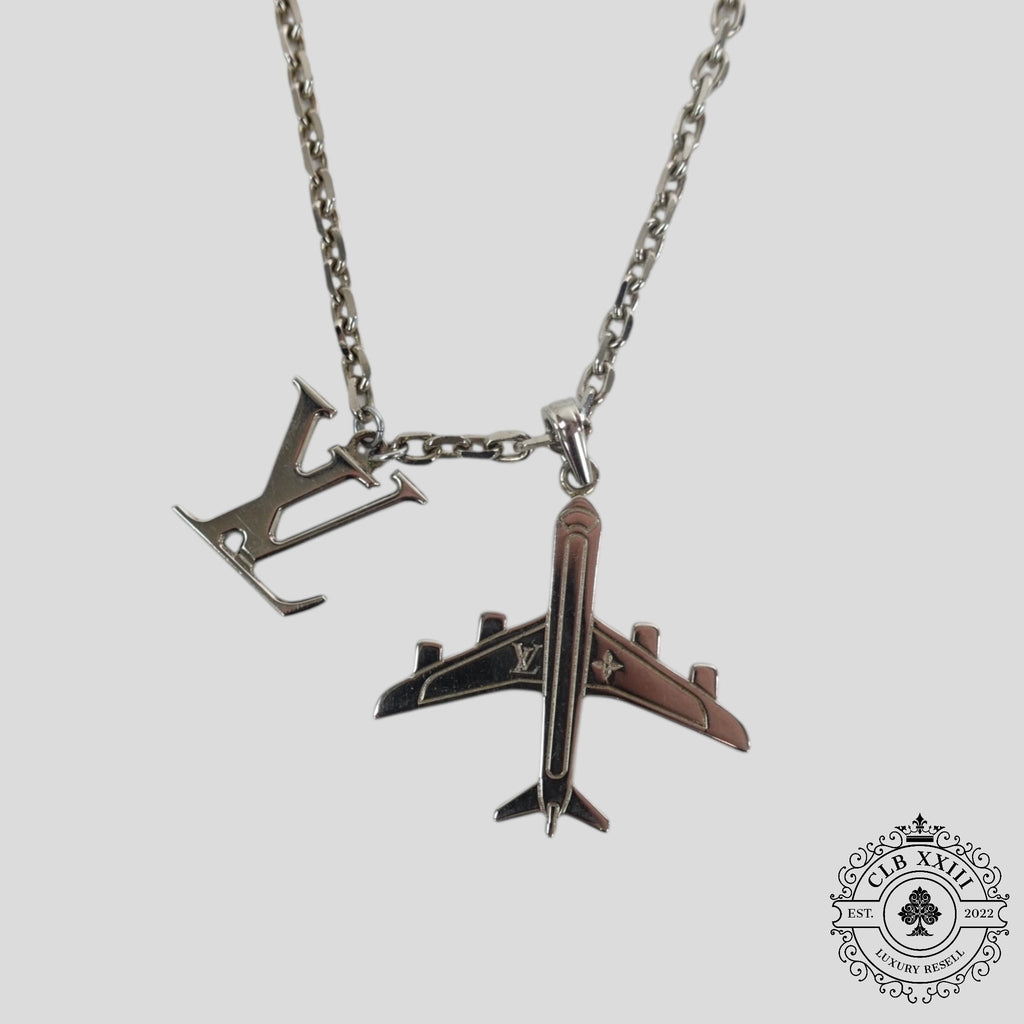 Louis Vuitton Planes Chain Necklace in Silver