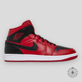 Air Jordan 1 Mid Reverse Bred