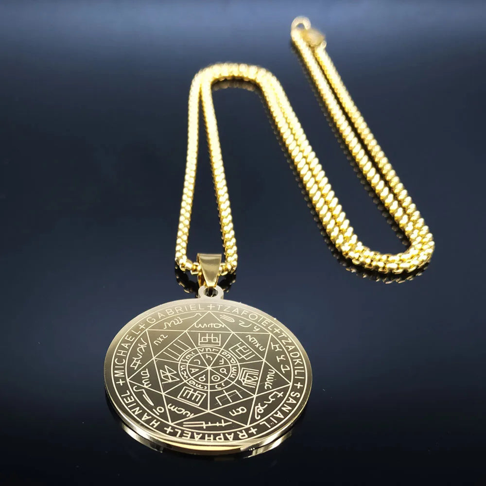 collier talisman