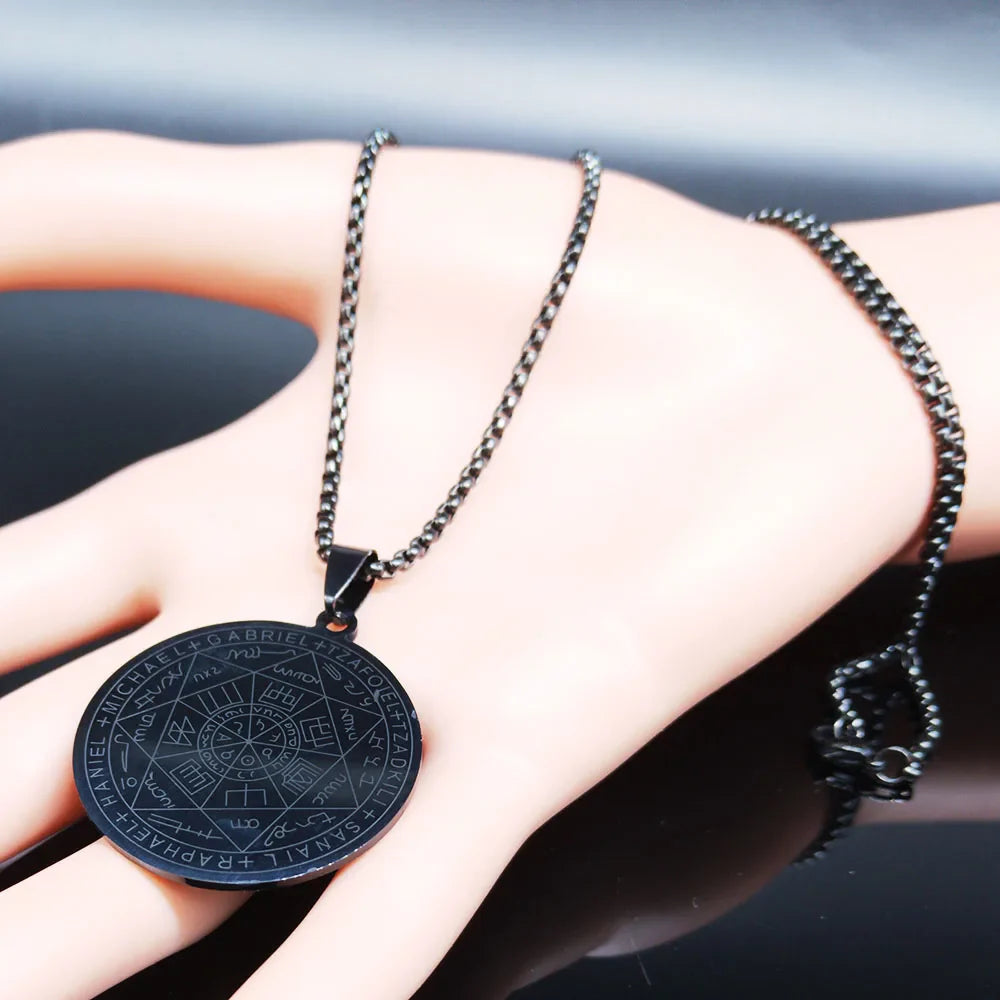 collier talisman