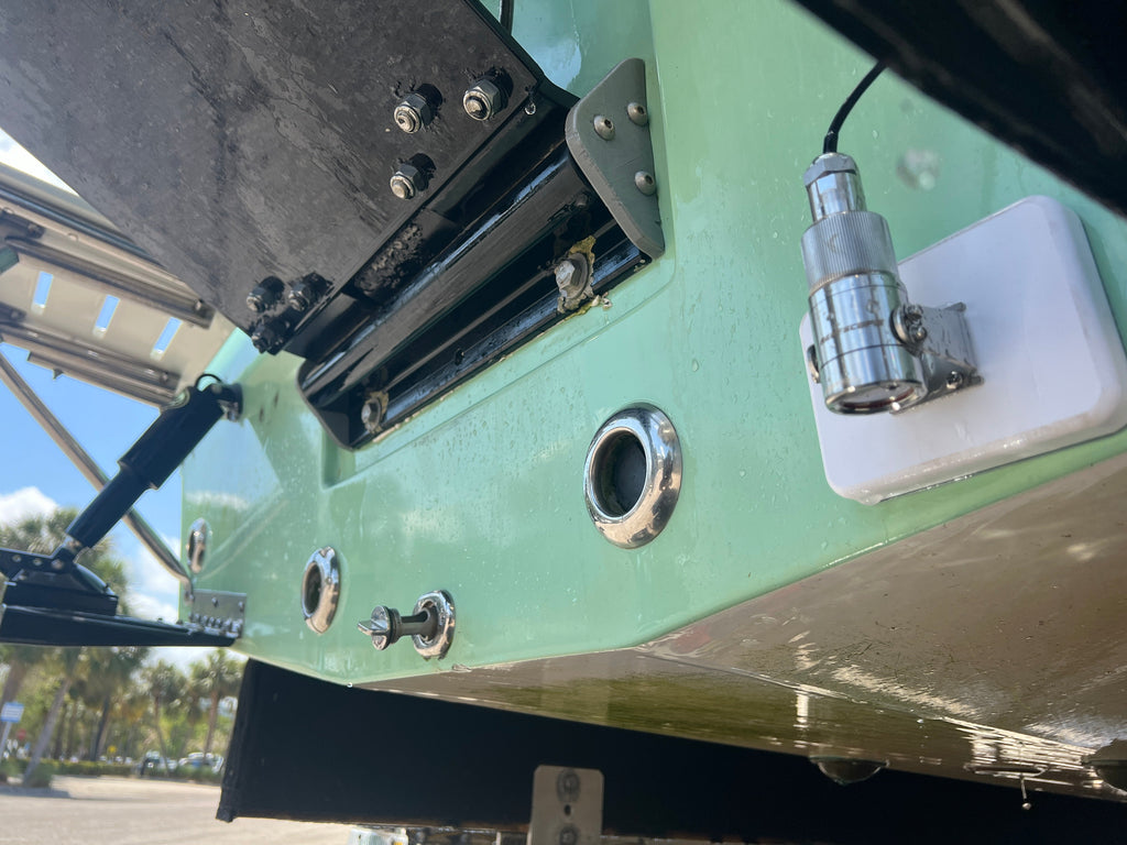 Rover T1 - Caméra sous-marine pour tableau arrière