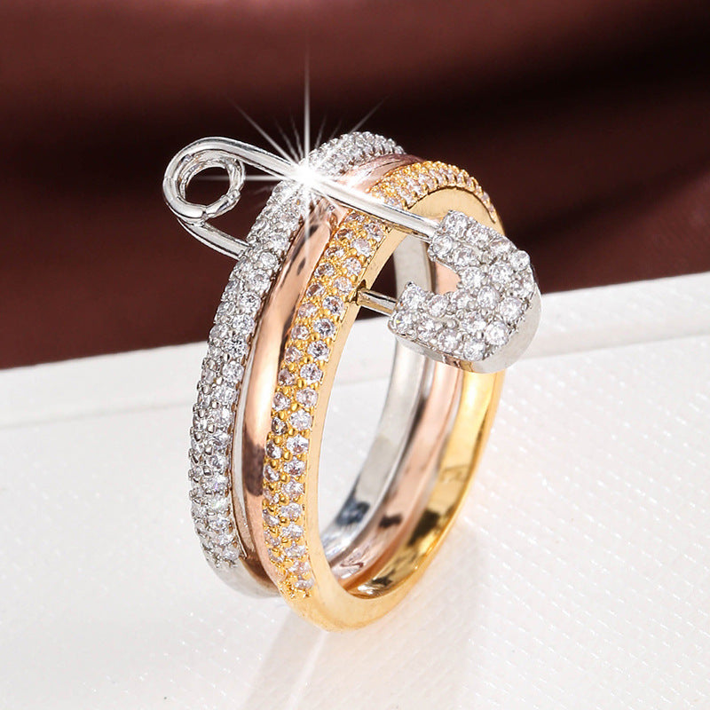 Bague à épingle en zircon micro-incrusté