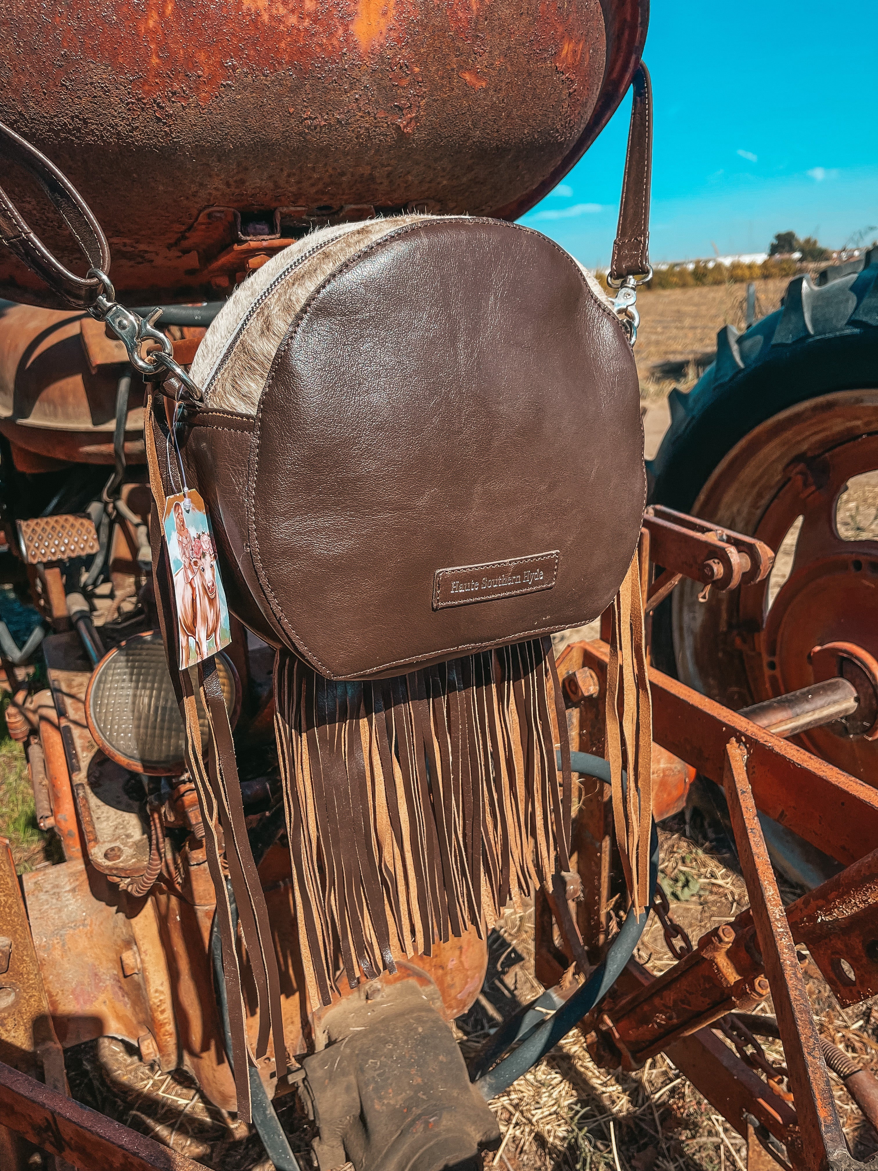 The Wyatt Canteen une exclusivité Haute Southern Hyde par Beth Marie