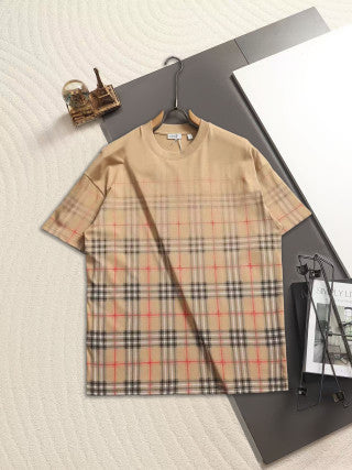Burberry T-Shirt