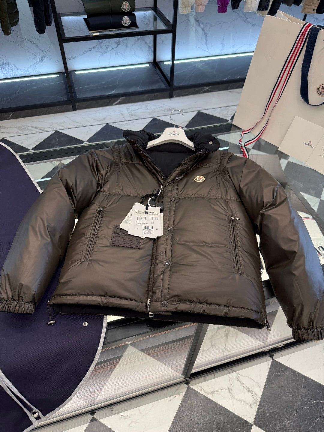 Moncler Verone Men's Reversible Detachable Down Jacket