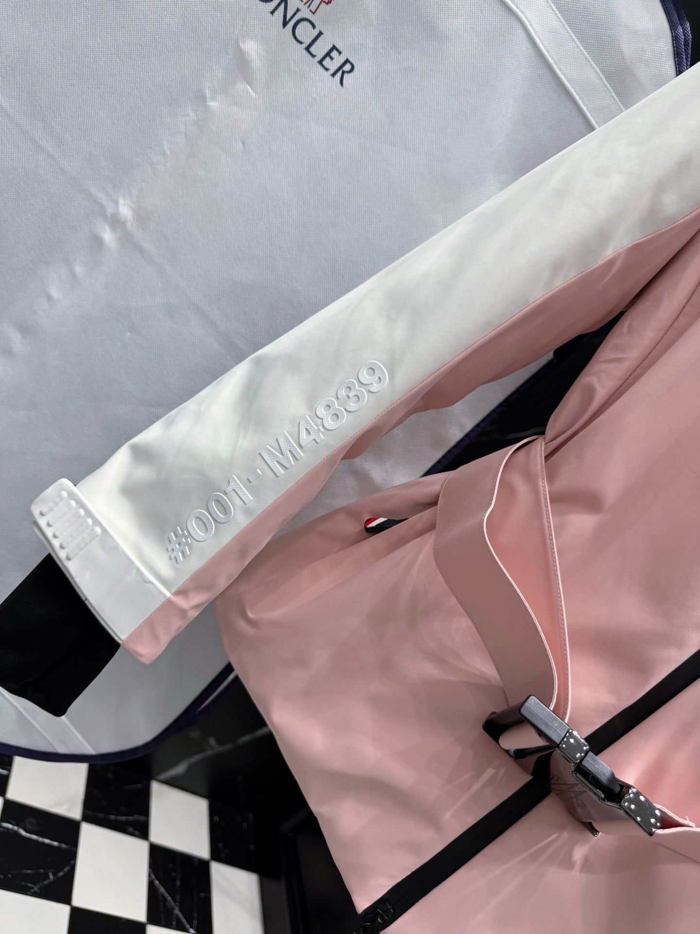 Woman Moncler Curtis Jacket