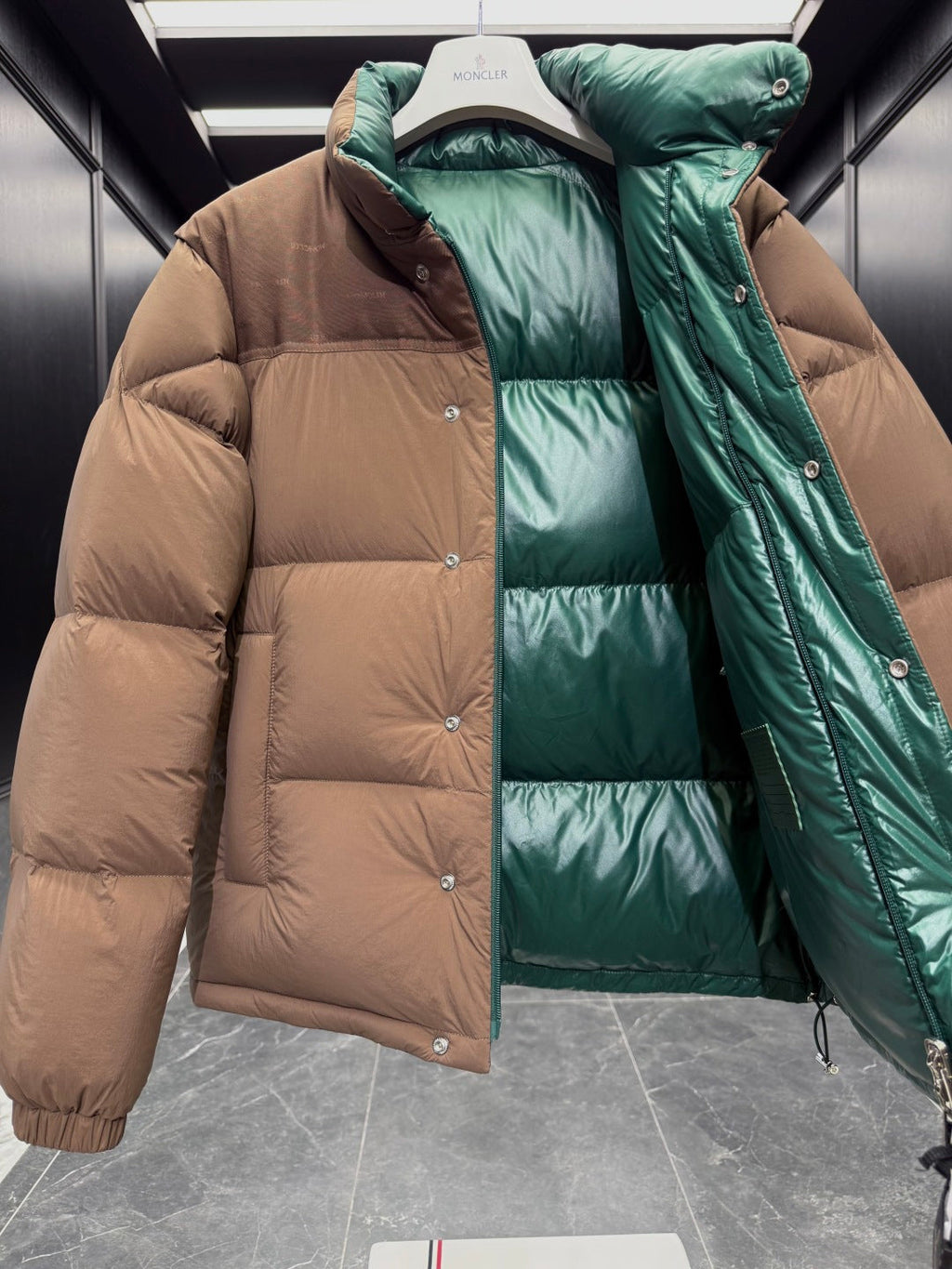 Moncler Verone Men's Reversible Detachable Down Jacket