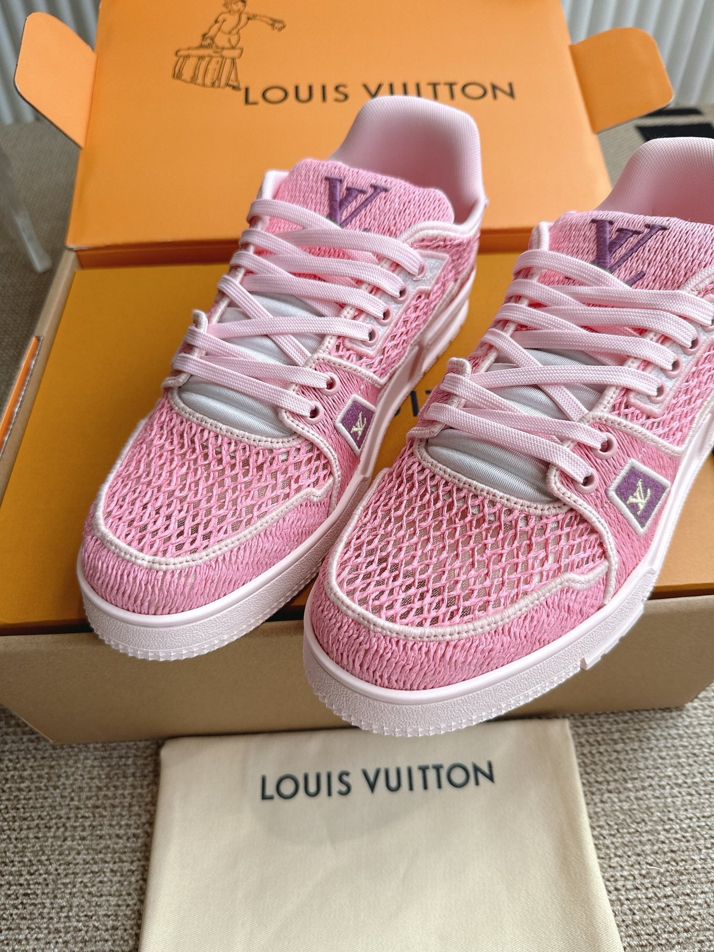 LV Trainers Shoes