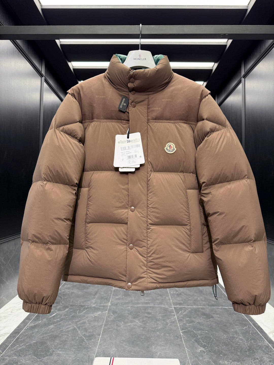 Moncler Verone Men's Reversible Detachable Down Jacket