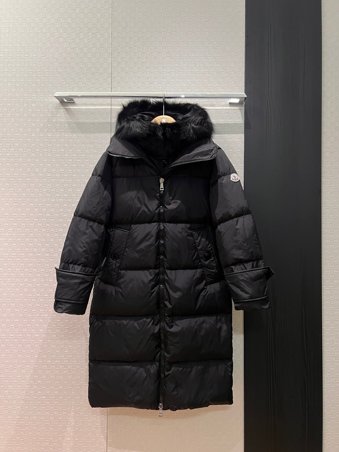 Monclear Women's 2 Piece Detachable Down Jacket