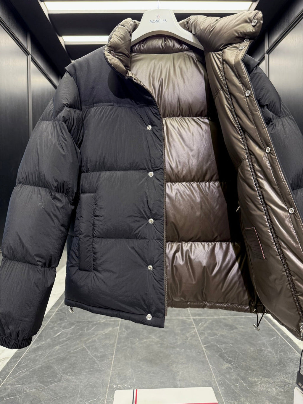 Moncler Verone Men's Reversible Detachable Down Jacket