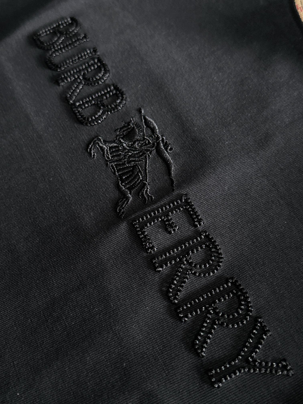 Burberry Embriodered T shirt Unisex