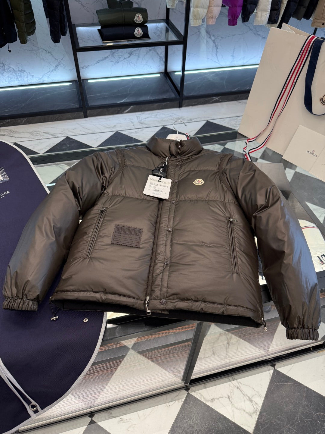 Moncler Verone Men's Reversible Detachable Down Jacket