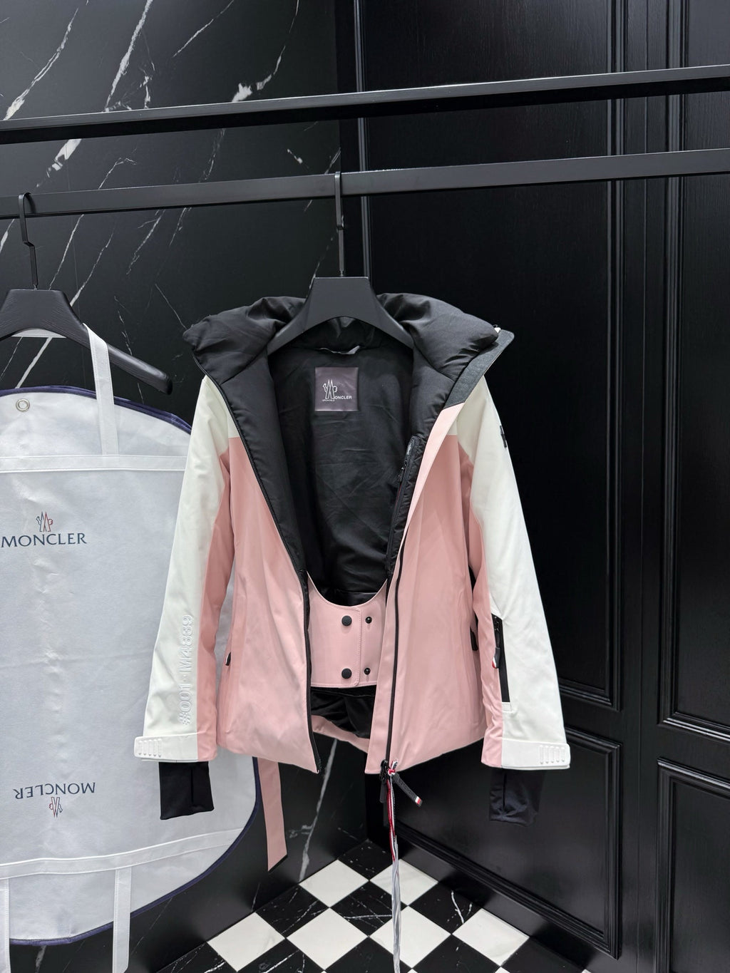 Woman Moncler Curtis Jacket